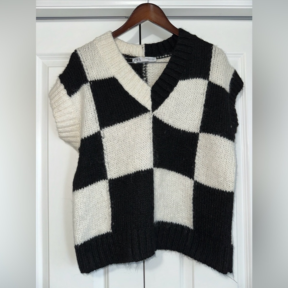 Zara Checkered Oversized Stretch Knit Sweater Vest M